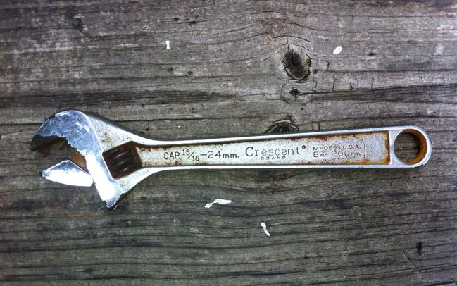 Rusty modern 8&quot; crescent wrench