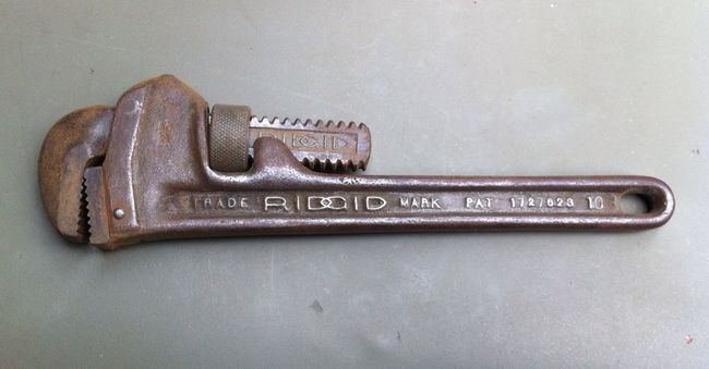 Ridgid 10&quot; pipe wrench