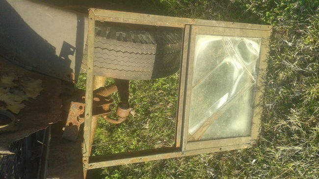 Shelter Window Frame3