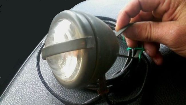 A-5496_Trouble_Light