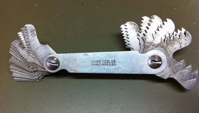Union thread gauge