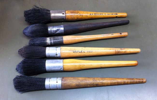 Extra parts cleaning brushes