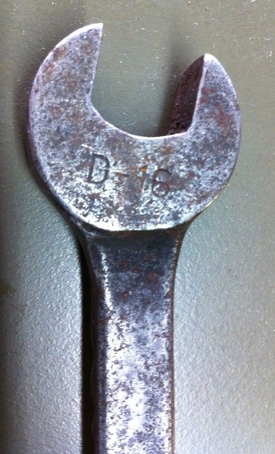 A.Plomb open end marking