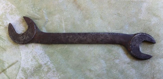 Indestro rusty ignition wrench other side