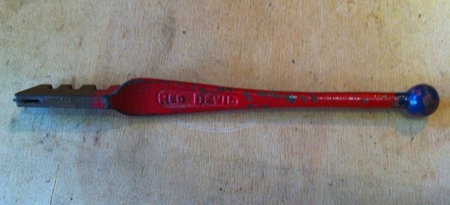Red Devil glass cutter another view