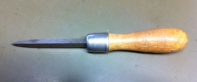 Babbitt scraper