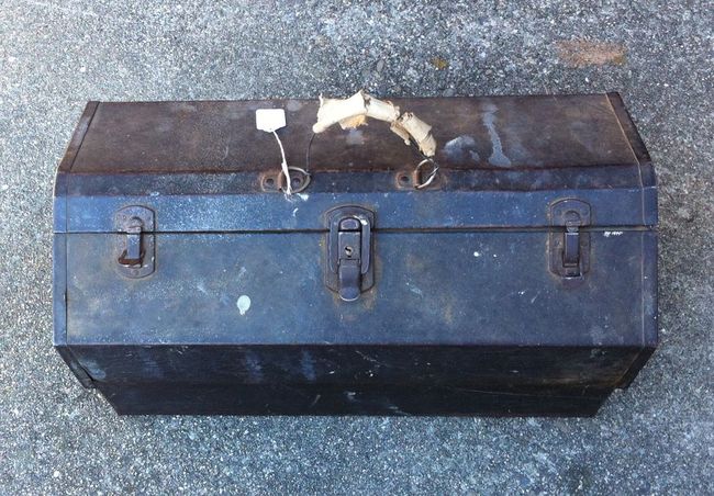 Kennedy Cantilever box