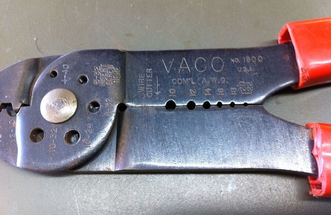 Vaco crimper/stripper