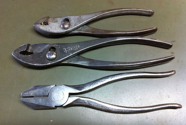 GMTK Barcalo smooth handle pliers