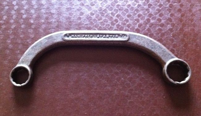 BB starter/manifold wrench