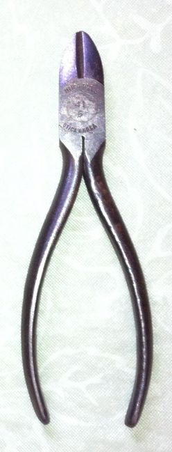 Utical diagonal pliers from the Tahoe flea