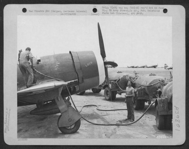 Fueling P-47's