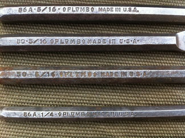 Plomb punches and chisels close