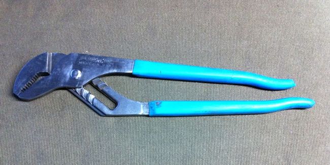 Channellocks derusted and cleaned up