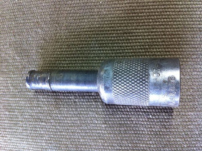 Alemite grease gun adapter