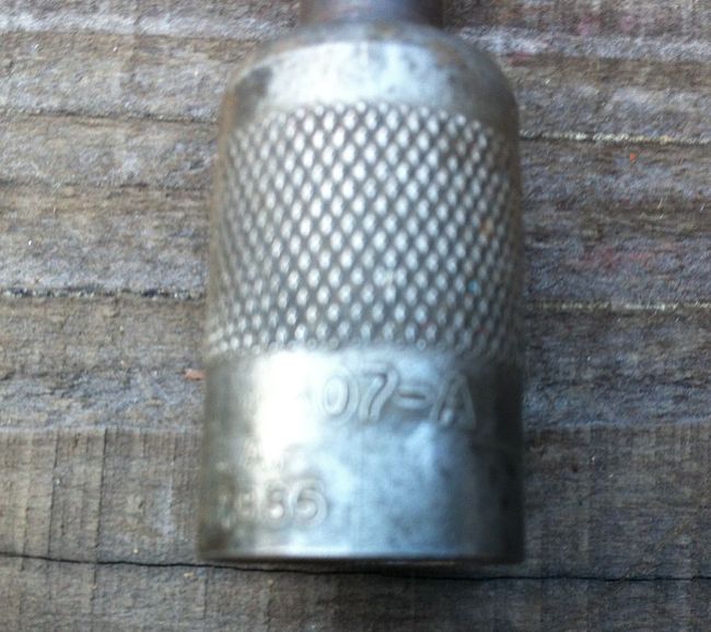 Alemite grease gun adapter close