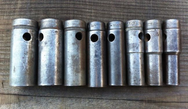 D-I spark plug sockets