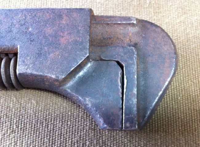 Moore 12&quot; auto wrench jaw