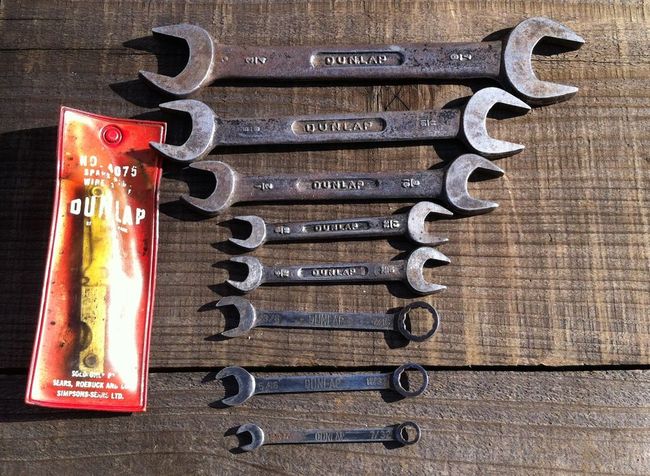 Oakland estate sale Dunlap tools
