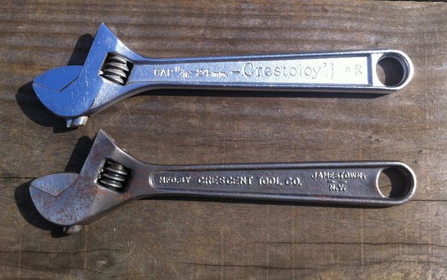 Crestoloy 8&quot; adjustable wrenches