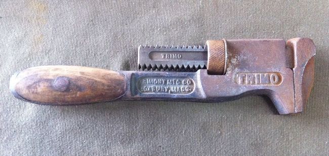 Trimo 12&quot; monkey wrench