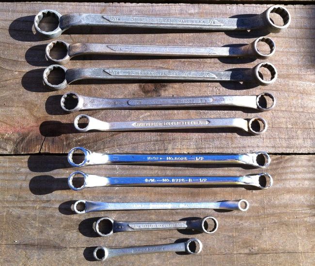 DBE wrenches to trade