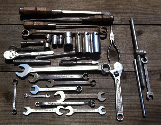 Plomb tools