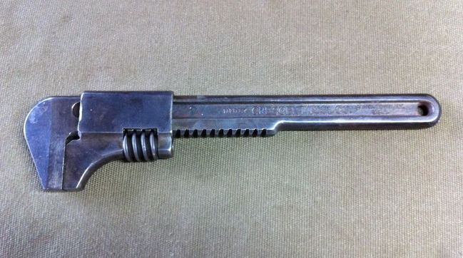 Crescent 11&quot; auto wrench