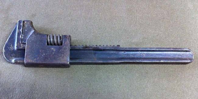Vlchek 11&quot; auto wrench