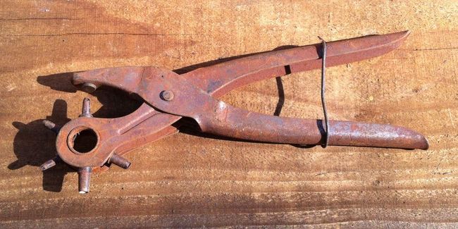 Leather punch