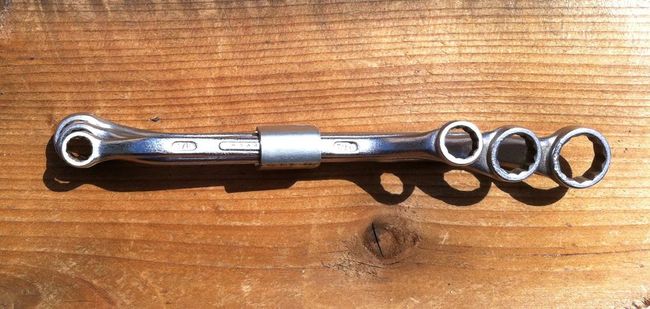 Barcalo DBE wrenches and holder