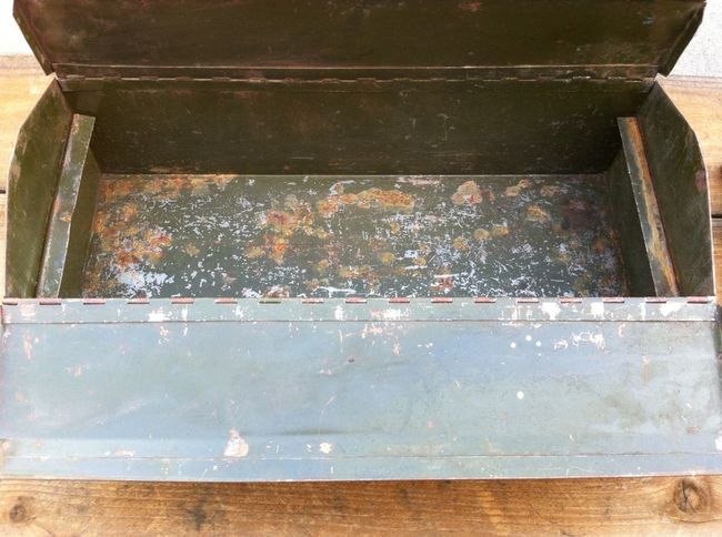 eBay stenciled toolbox lot picture