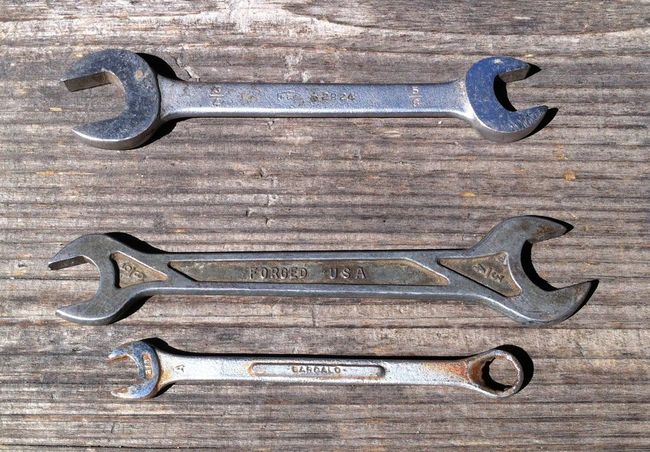 Minden sale 7/14/17 DOE wrenches