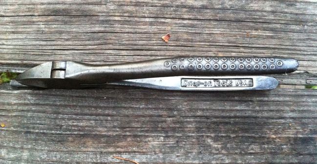Snap-on vacuum grip diagonals