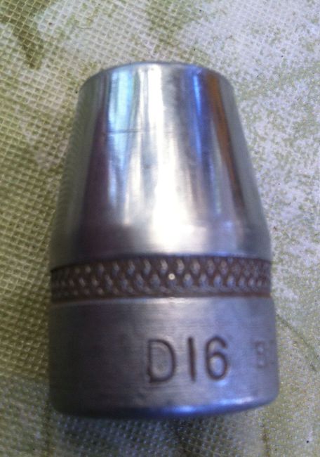 Bonney D16 socket
