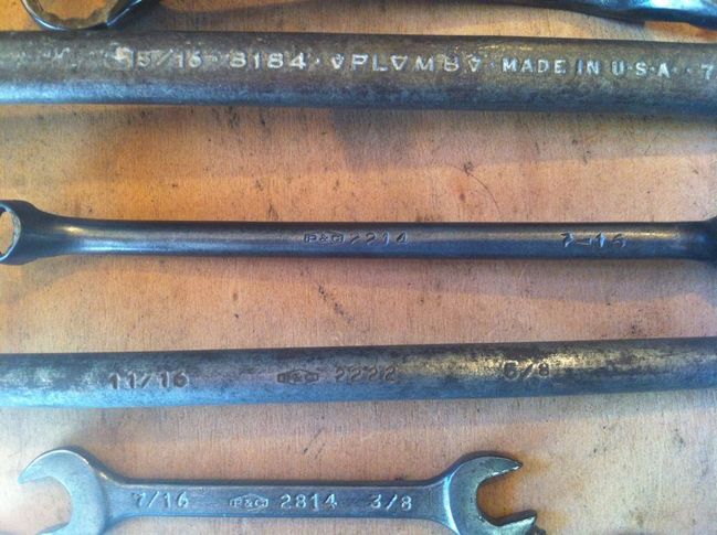 Plomb and P&amp;C wrenches