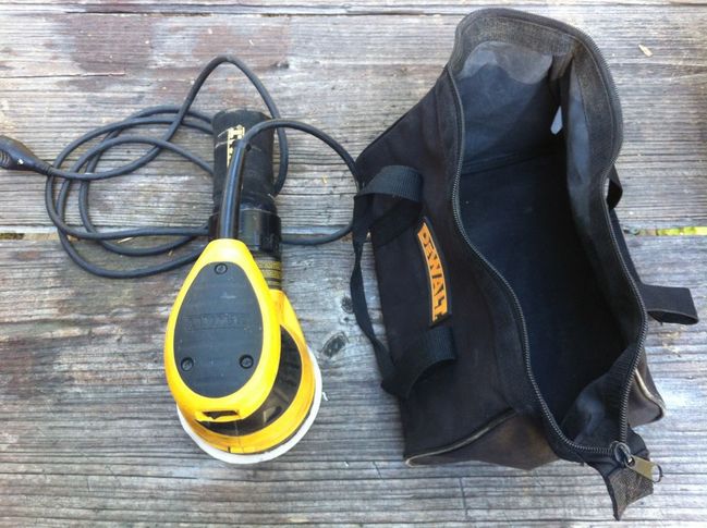 Dewalt orbital sander and bag