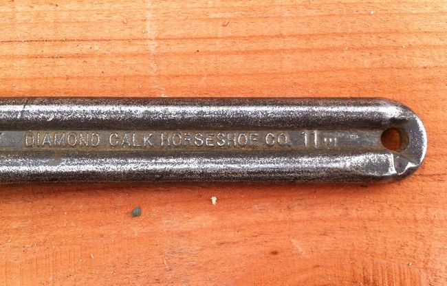 Diamond auto wrench markings