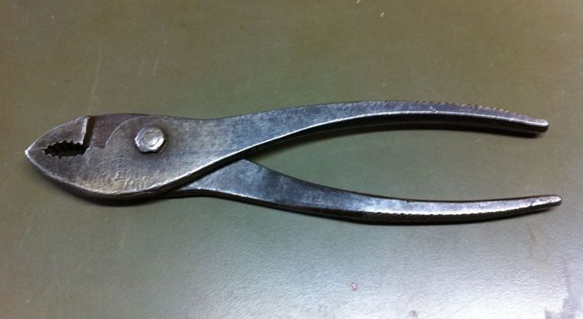 Fairmount 8&quot; Pierce Arrow pliers