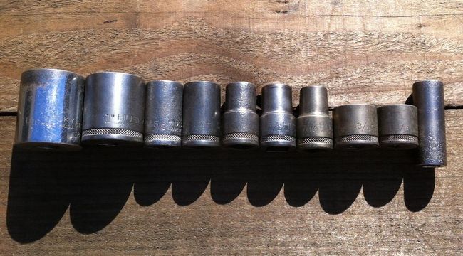 Husky sockets