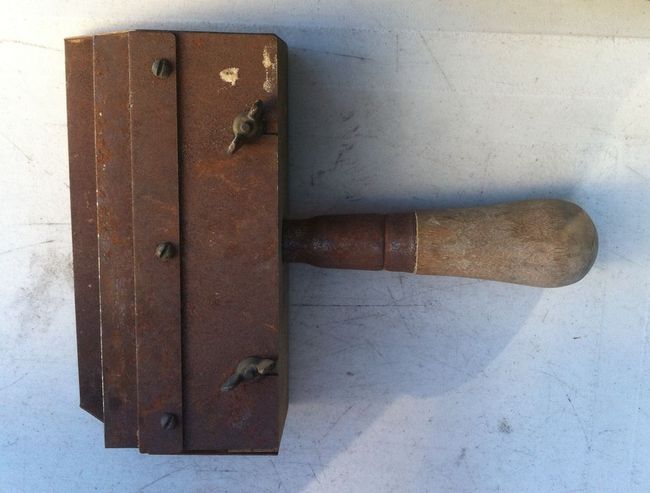 Lutz handle tool for Phil