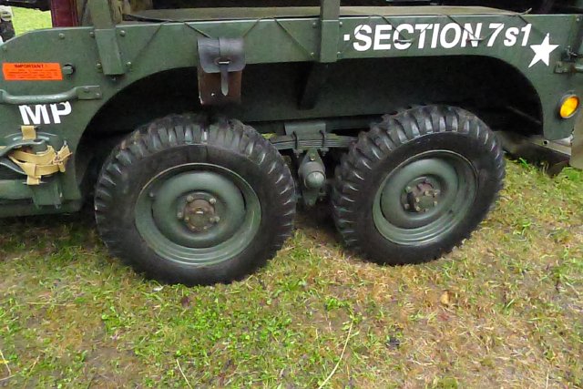 6831