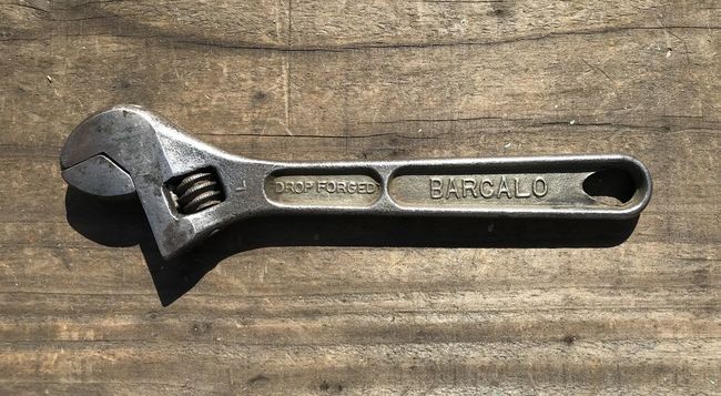Barcalo 8â€ adjustable wrench