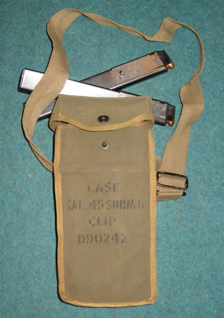 mag-pouch