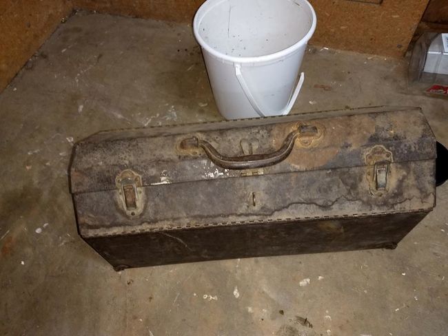 S-K wartime carry box