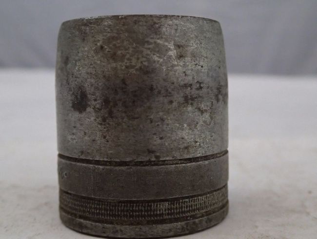 S-K socket with unusual knurling