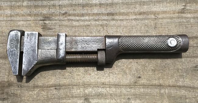 Pexto monkey wrench