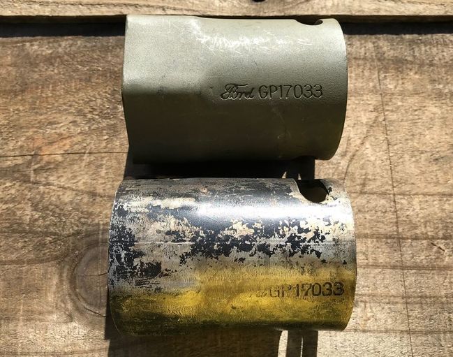 Repro and original Ford hub tool