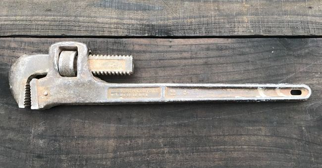 Walco 18&quot; pipe wrench