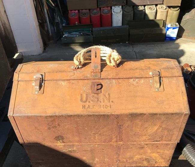 USN NAF 1140-1 Kennedy cantilever toolbox
